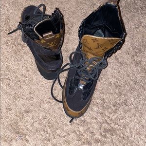 COPY - Louis Vuitton boots (authentic)